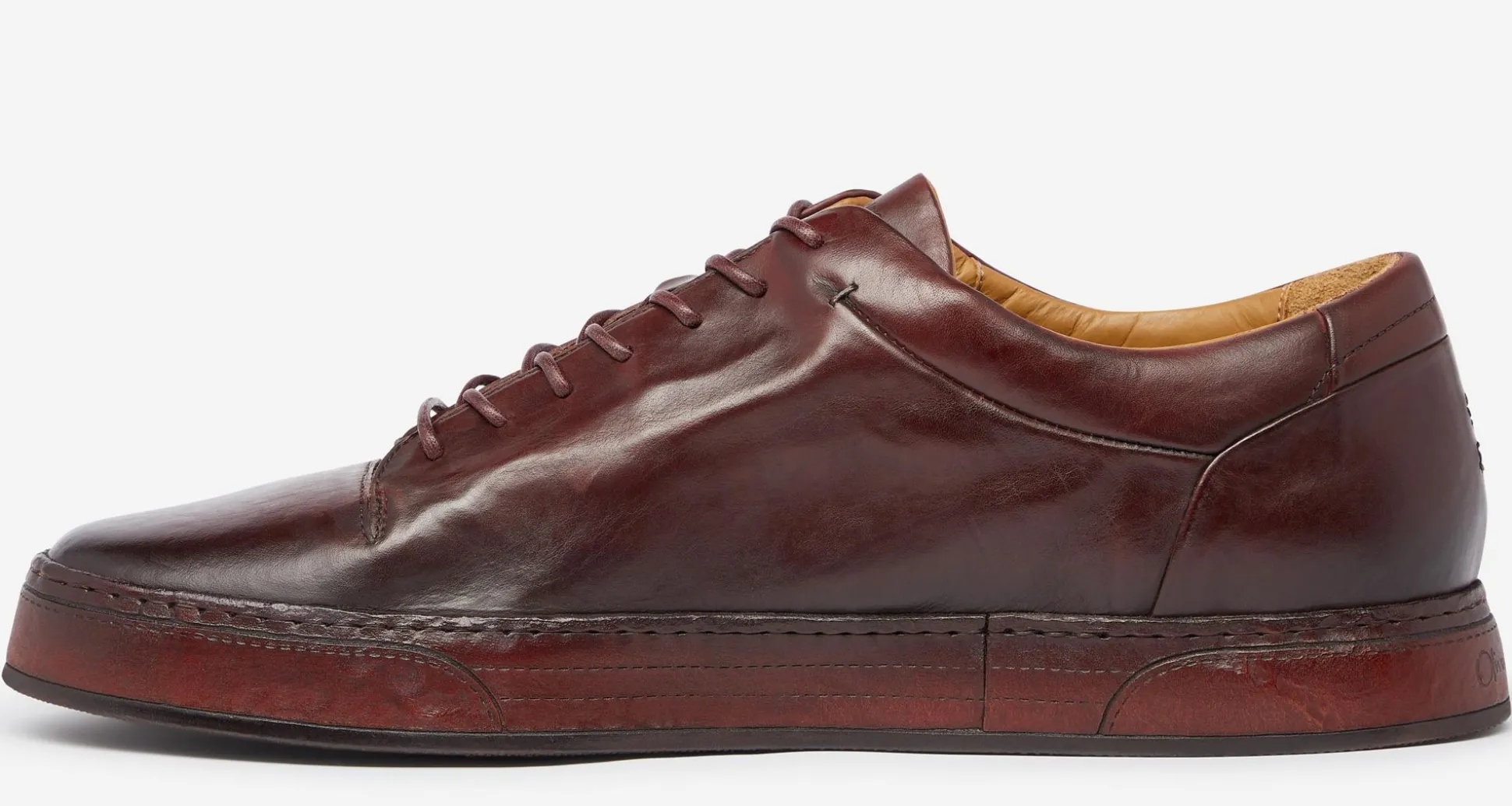 Prio Burgundy